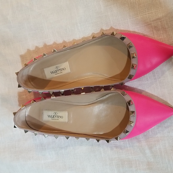 Valentino Garavani flats shoes Rock stud hot pink color - Picture 1 of 4
